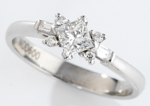Princess Diamond Ring